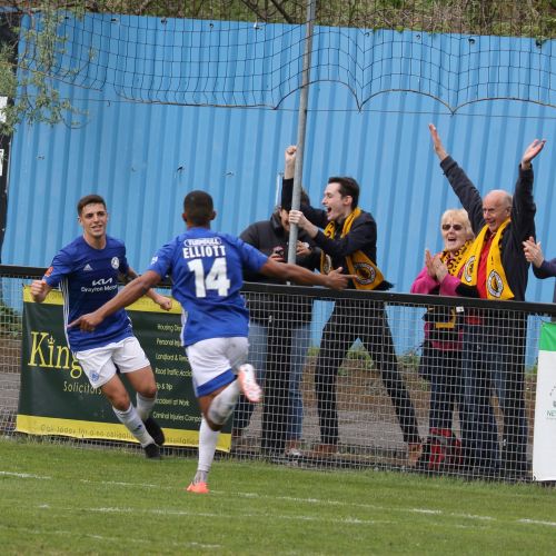 Danny Elliott doubles the Boston lead