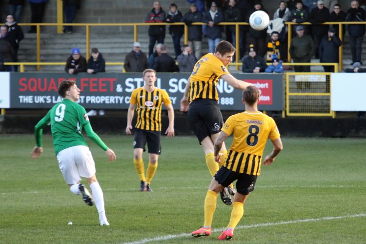 An early touch for Lewis Gibbens on his first start for the club