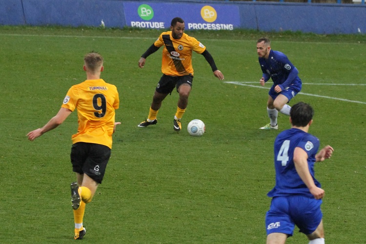 Ashley Hemmings shoots