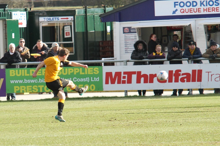 Dayle Southwell equalises