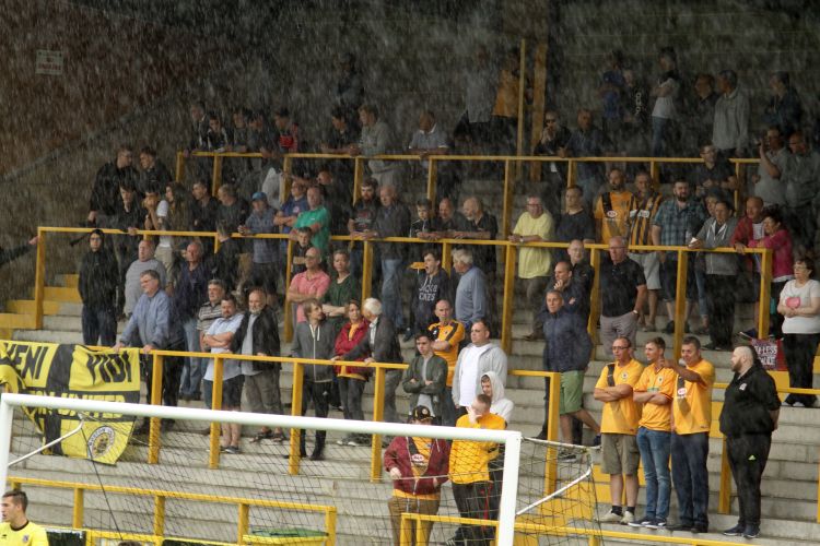 Good cover in the rain at the Town End