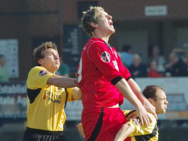 Bloomer and Melton mark their man