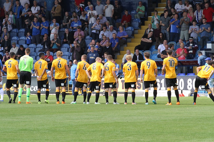 Team line-up with late change