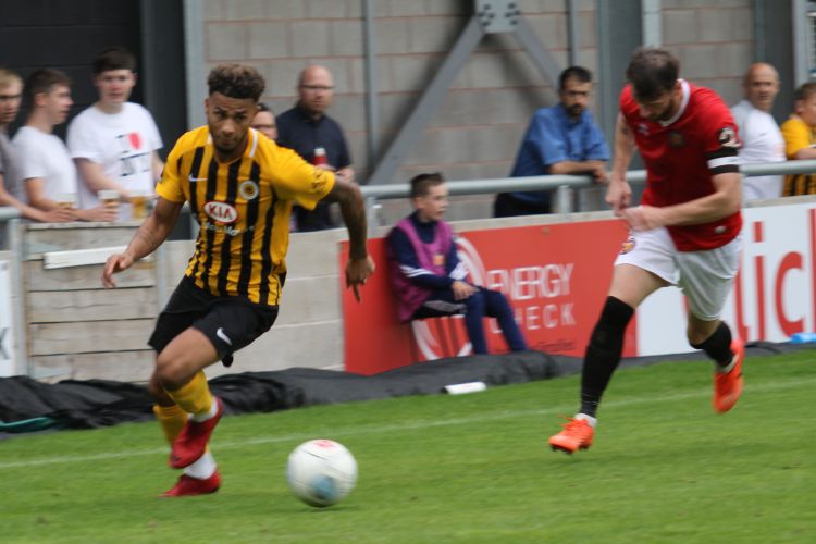 Andre Johnson has his eye on goal