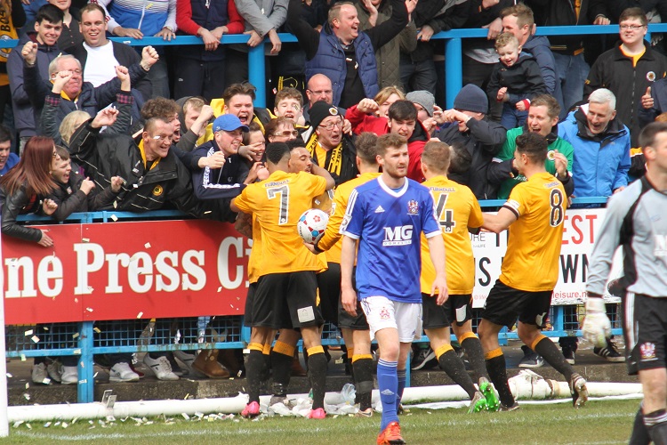 The Boston fans go wild