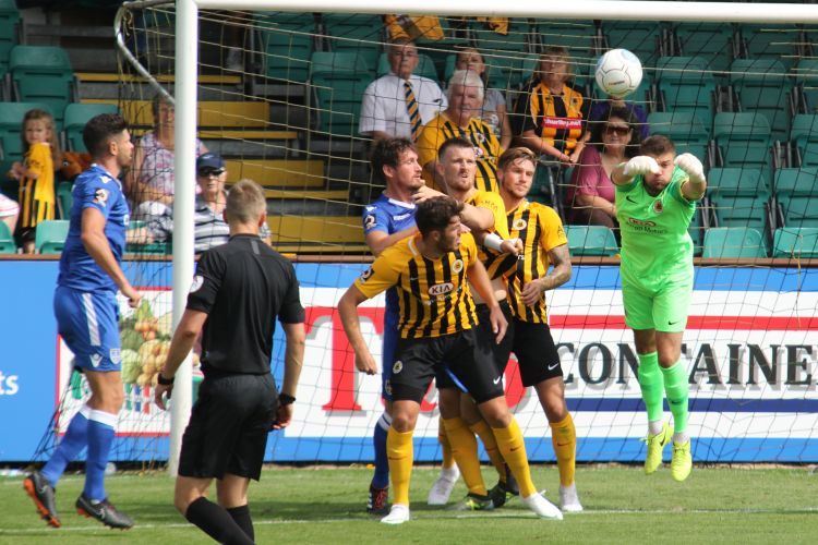 George Willis punches clear