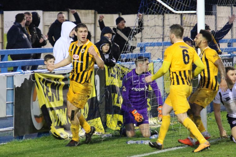 Lewis Gibbens has put Boston 5-3 up