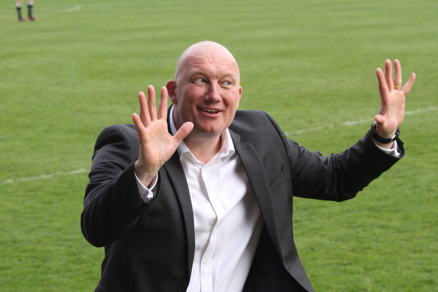 North Ferriby United's manager Billy Heath