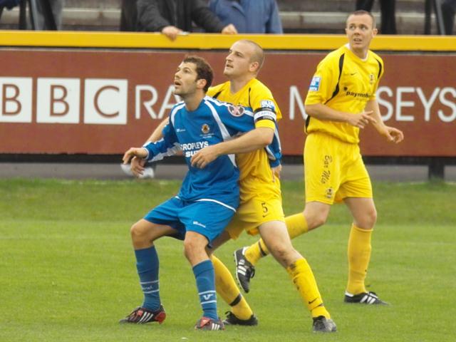 Ollie Ryan makes a new friend