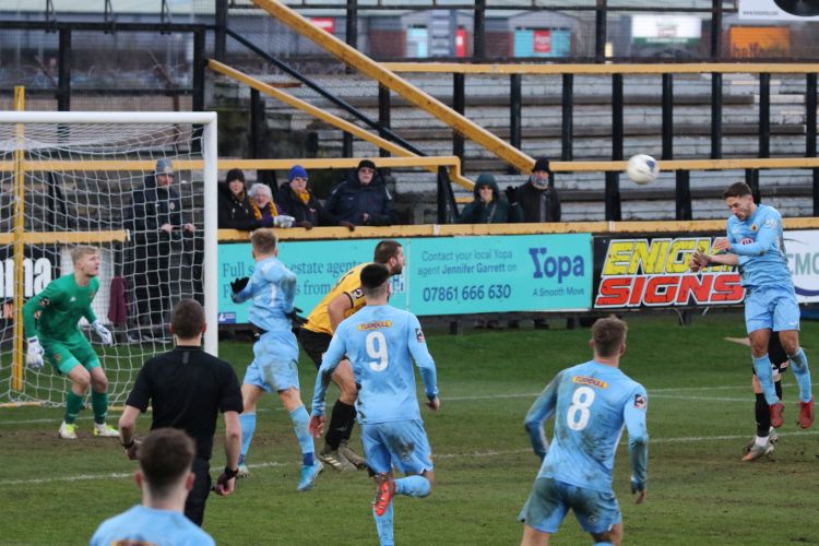 Andi Thanoj heads home