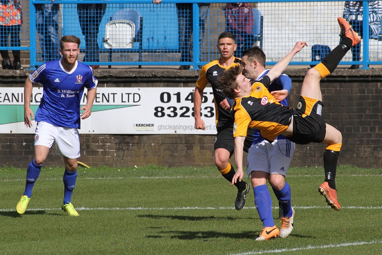 Dayle Southwell acrobatics